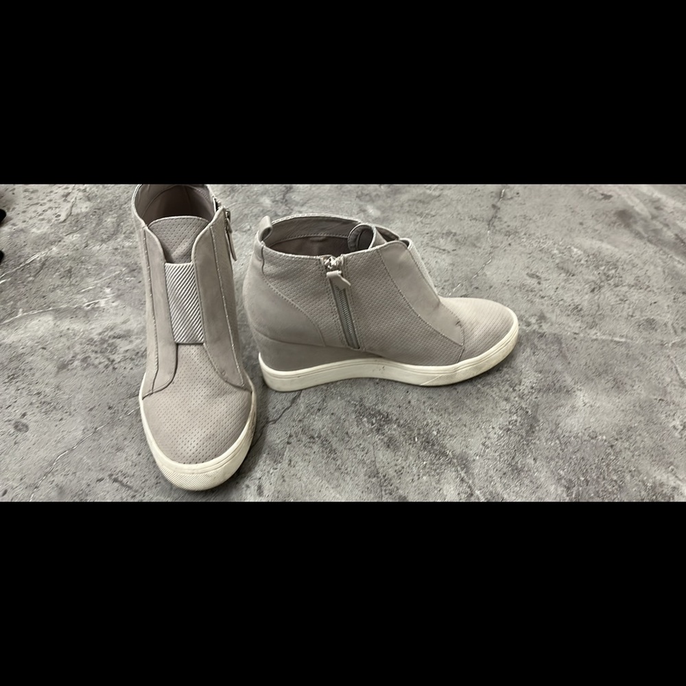 Mia wedges 8